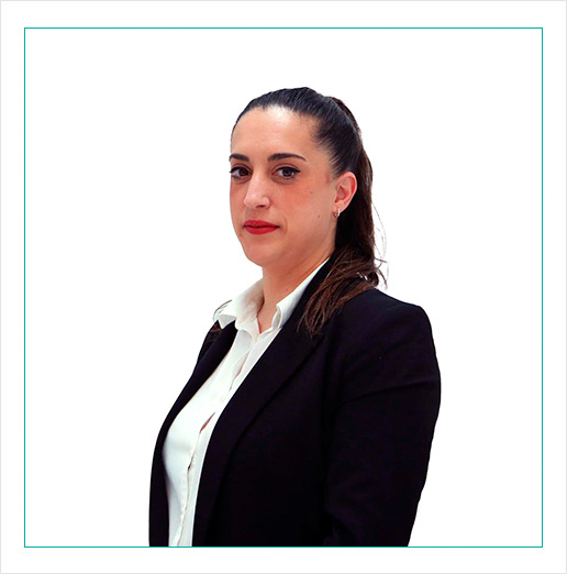 Rocío Elías Mendez, responsable del departamento de formación en iPrevención, liderando el desarrollo profesional en prevención laboral.